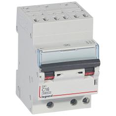  DX3 3P C16 6000A AUTO 
